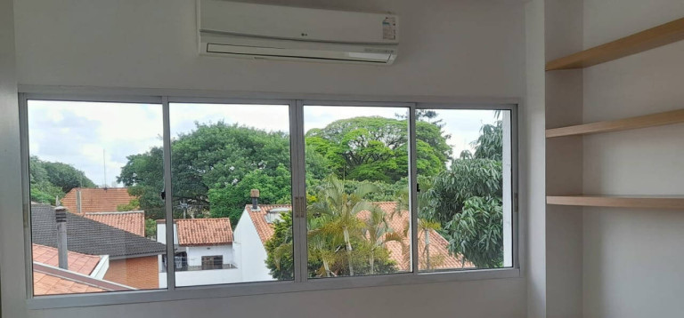 Imagem Casa de Condomínio com 5 Quartos para Alugar, 350 m² em Santo Amaro - São Paulo