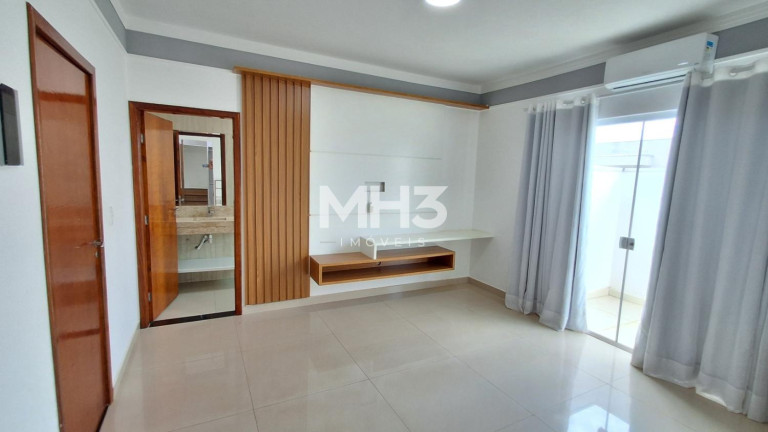Imagem Casa de Condomínio com 3 Quartos à Venda, 300 m² em Residencial Real Parque Sumaré - Sumaré Imagem Casa de Condomínio com 3 Quartos à Venda, 300 m² em Residencial Real Parque Sumaré - Sumaré