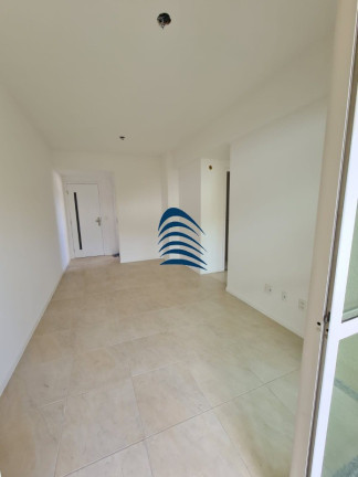 Imagem Imóvel com 3 Quartos à Venda, 89 m² em Imbuí - Salvador Imagem Imóvel com 3 Quartos à Venda, 89 m² em Imbuí - Salvador
