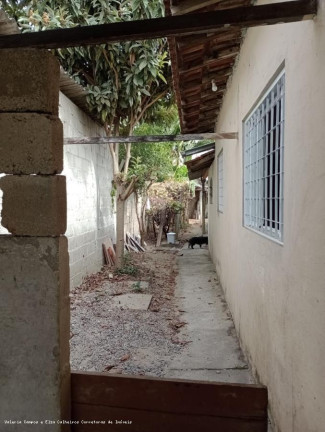 Imagem Casa com 2 Quartos à Venda, 80 m² em Vila Santa Fé - Taubaté