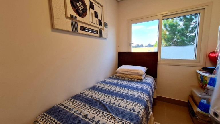 Imagem Casa com 5 Quartos à Venda, em Granja Viana - Carapicuíba Imagem Casa com 5 Quartos à Venda, em Granja Viana - Carapicuíba