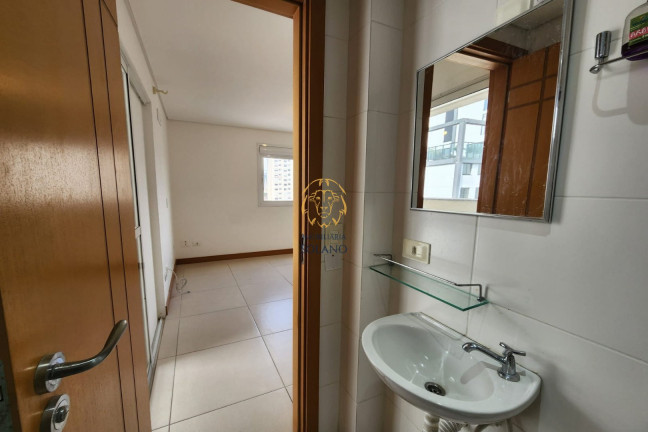 Imagem Apartamento com 1 Quarto à Venda, 44 m² em Centro - Curitiba Imagem Apartamento com 1 Quarto à Venda, 44 m² em Centro - Curitiba