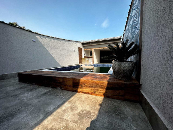 Imagem Casa com 3 Quartos à Venda, 330 m² em Caiçara - Praia Grande