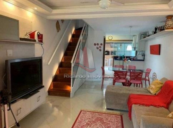 Imagem Casa de Condomínio com 2 Quartos à Venda, 100 m² em Ogiva - Cabo Frio
