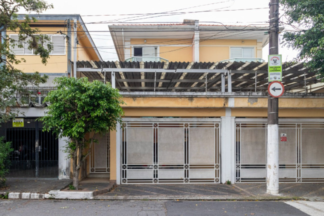 Sobrado com 5 Quartos à Venda, 200 m² em Vila Do Bosque - São Paulo