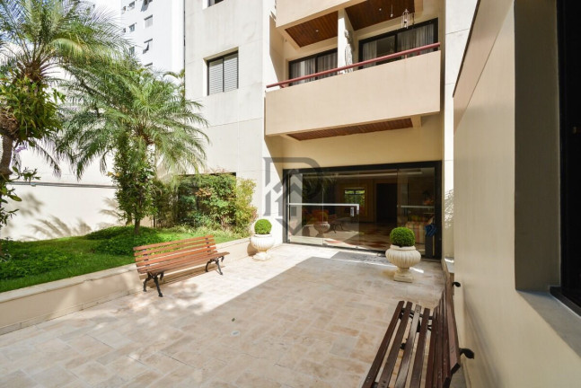 Imagem Apartamento com 2 Quartos à Venda, 57 m² em Moema - São Paulo