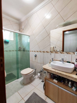 Casa com 3 Quartos à Venda, 300 m² em Jardim Santa Alice - Arapongas