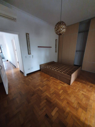 Imagem Casa com 3 Quartos à Venda, 400 m² em Campo Belo - São Paulo Imagem Casa com 3 Quartos à Venda, 400 m² em Campo Belo - São Paulo