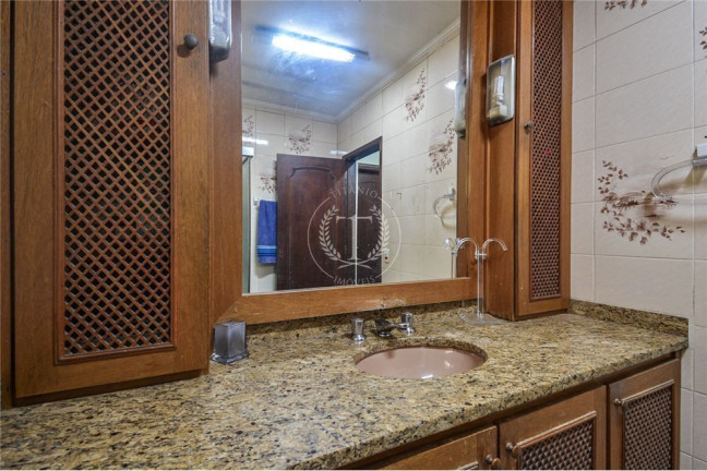 Imagem Casa com 4 Quartos à Venda, 144 m² em Campo Belo - São Paulo