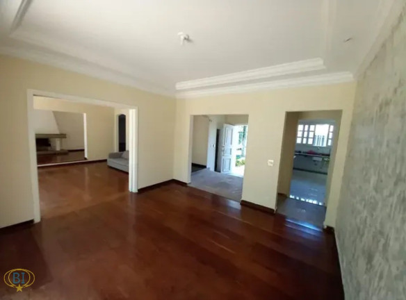 Imagem Casa com 4 Quartos à Venda, 317 m² em Fazenda Morumbi - São Paulo Imagem Casa com 4 Quartos à Venda, 317 m² em Fazenda Morumbi - São Paulo