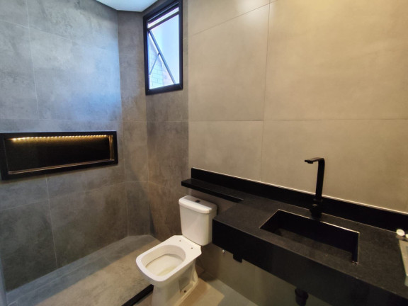 Imagem Casa com 3 Quartos à Venda, 290 m² em Boqueirão - Santos