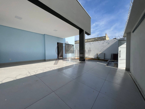 Imagem Casa com 3 Quartos à Venda, 360 m² em Todos Os Santos - Montes Claros Imagem Casa com 3 Quartos à Venda, 360 m² em Todos Os Santos - Montes Claros