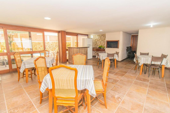 Apartamento com 3 Quartos à Venda, 202 m² em Petrópolis - Porto Alegre