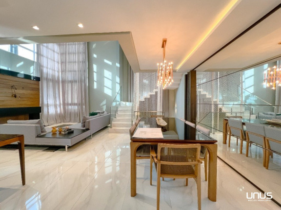 Imagem Casa de Condomínio com 4 Quartos à Venda, 426 m² em Estreito - Florianópolis