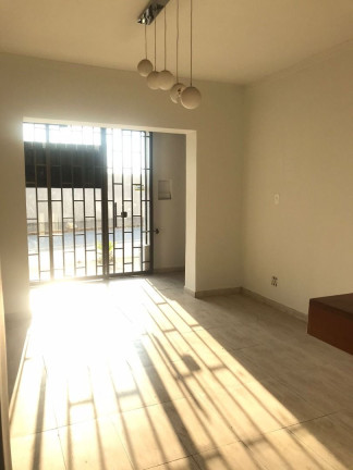 Imagem Casa com 3 Quartos à Venda ou Locação, 180 m² em Centro - Piracicaba Imagem Casa com 3 Quartos à Venda ou Locação, 180 m² em Centro - Piracicaba