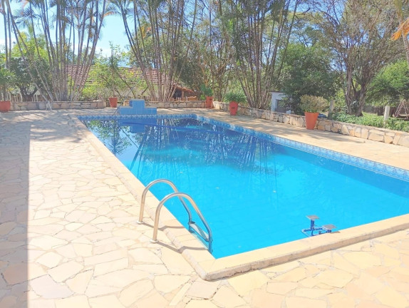 Imagem Chácara com 10 Quartos à Venda, 4.000 m² em Bom Jardim Ii - Guaratinguetá