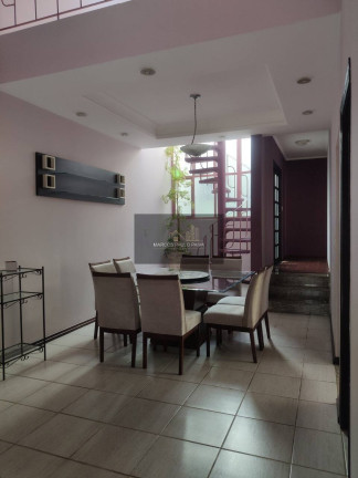 Imagem Casa com 3 Quartos à Venda, 196 m² em Vila Santista - Atibaia Imagem Casa com 3 Quartos à Venda, 196 m² em Vila Santista - Atibaia