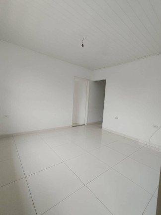 Imagem Casa com 2 Quartos à Venda, 170 m² em Arapongas Imagem Casa com 2 Quartos à Venda, 170 m² em Arapongas