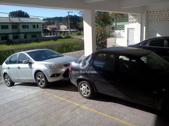 Imagem Apartamento com 2 Quartos para Temporada, em Centro - Bombinhas Imagem Apartamento com 2 Quartos para Temporada, em Centro - Bombinhas