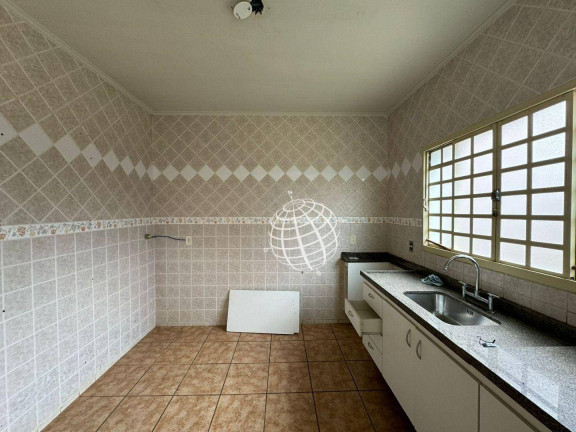 Imagem Casa com 4 Quartos à Venda, 149 m² em Jardim Maristela - Atibaia Imagem Casa com 4 Quartos à Venda, 149 m² em Jardim Maristela - Atibaia