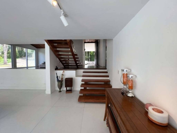 Imagem Casa de Condomínio com 5 Quartos à Venda, em Parque Silvino Pereira - Cotia Imagem Casa de Condomínio com 5 Quartos à Venda, em Parque Silvino Pereira - Cotia
