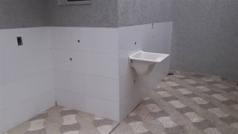 Imagem Casa com 2 Quartos à Venda, em Maracanã - Praia Grande Imagem Casa com 2 Quartos à Venda, em Maracanã - Praia Grande