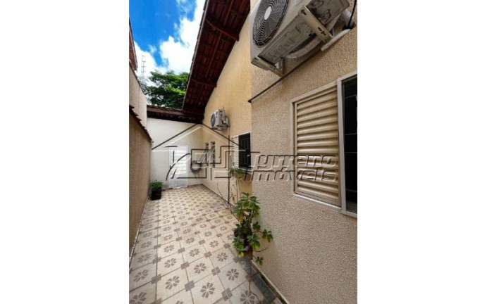 Imagem Casa com 3 Quartos à Venda, 160 m² em Jardim Das Indústrias - São José Dos Campos