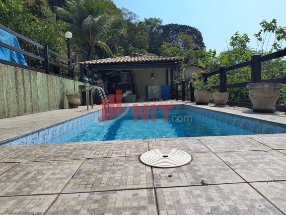 Imagem Casa de Condomínio com 3 Quartos à Venda, 700 m² em Badu - Niterói