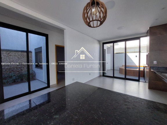 Imagem Casa de Condomínio com 3 Quartos à Venda, 110 m² em Condomínio Terras De São Francisco - Sorocaba Imagem Casa de Condomínio com 3 Quartos à Venda, 110 m² em Condomínio Terras De São Francisco - Sorocaba