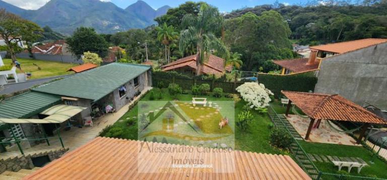 Imagem Casa com 10 Quartos à Venda, 550 m² em Braunes - Nova Friburgo