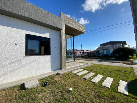 Imagem Casa com 2 Quartos à Venda, 66 m² em Jardim Beira Mar - Capao Da Canoa Imagem Casa com 2 Quartos à Venda, 66 m² em Jardim Beira Mar - Capao Da Canoa