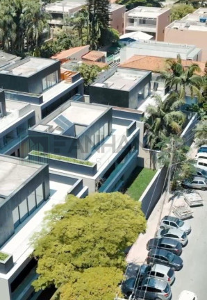 Casa com 5 Quartos à Venda, 670 m² em Jardim Europa - São Paulo