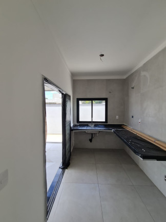 Imagem Casa com 3 Quartos à Venda, 134 m² em Parque São Luís - Taubaté