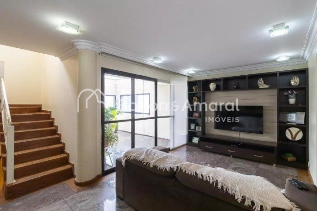 Apartamento com 3 Quartos à Venda, 218 m² em Vila Itapura - Campinas
