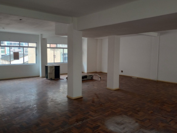 Imagem Sala Comercial à Venda, 80 m² em Centro Histórico - Porto Alegre Imagem Sala Comercial à Venda, 80 m² em Centro Histórico - Porto Alegre