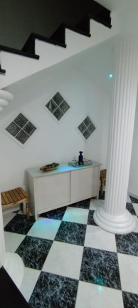 Imagem Sobrado com 3 Quartos à Venda, 240 m² em Maracanã - Praia Grande Imagem Sobrado com 3 Quartos à Venda, 240 m² em Maracanã - Praia Grande