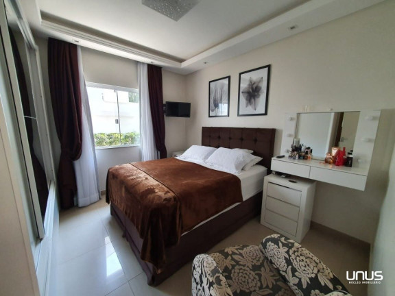 Imagem Casa com 3 Quartos à Venda, 180 m² em Sertão Do Maruim - São José