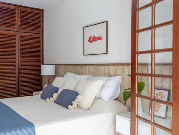 Imagem Sobrado com 7 Quartos à Venda, 3 m² em Guaeca - São Sebastião Imagem Sobrado com 7 Quartos à Venda, 3 m² em Guaeca - São Sebastião