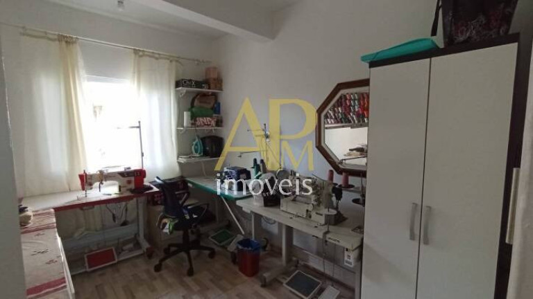 Imagem Casa com 3 Quartos à Venda, 311 m² em Fundos - Biguaçu Imagem Casa com 3 Quartos à Venda, 311 m² em Fundos - Biguaçu