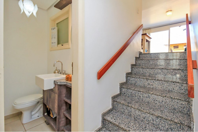 Imagem Casa com 3 Quartos à Venda, 153 m² em Vila Conceição - Porto Alegre