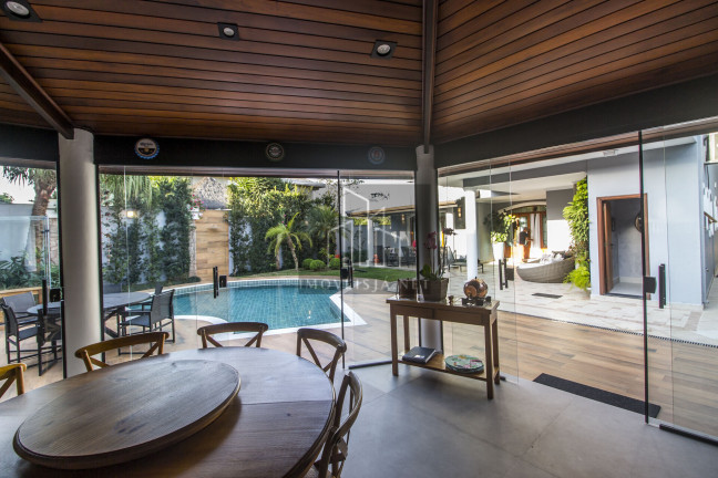 Imagem Casa com 4 Quartos à Venda, 500 m² em Morada Dos Pinheiros (aldeia Da Serra) - Santana De Parnaíba Imagem Casa com 4 Quartos à Venda, 500 m² em Morada Dos Pinheiros (aldeia Da Serra) - Santana De Parnaíba
