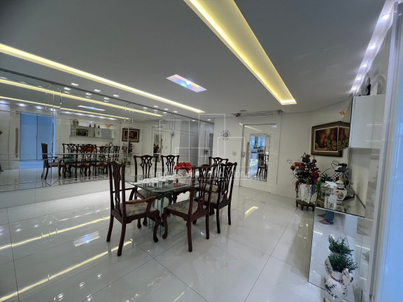 Apartamento com 4 Quartos à Venda, 420 m² em Praia Da Costa - Vila Velha