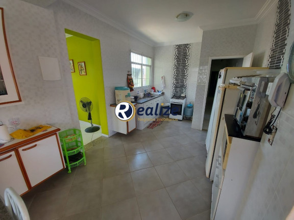 Imagem Casa com 8 Quartos à Venda, 265 m² em Centro - Guarapari Imagem Casa com 8 Quartos à Venda, 265 m² em Centro - Guarapari