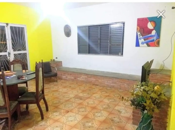 Imagem Casa com 3 Quartos à Venda, 180 m² em Centro - Ubatuba