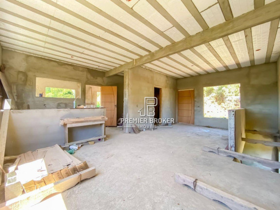 Imagem Casa com 3 Quartos à Venda, 130 m² em Albuquerque - Teresópolis Imagem Casa com 3 Quartos à Venda, 130 m² em Albuquerque - Teresópolis