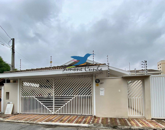 Casa com 3 Quartos à Venda, 250 m² em Jardim Das Industrias - São José Dos Campos