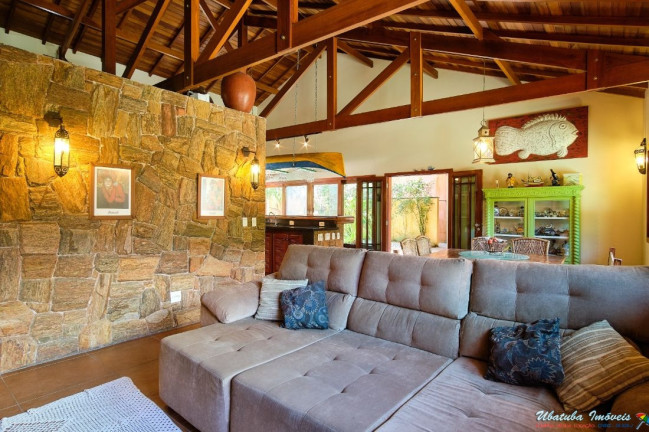 Imagem Casa com 4 Quartos à Venda, 400 m² em Barra Seca - Ubatuba Imagem Casa com 4 Quartos à Venda, 400 m² em Barra Seca - Ubatuba