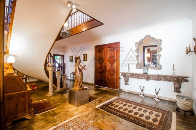 Imagem Casa com 5 Quartos à Venda, 645 m² em Jardim Guedala - São Paulo