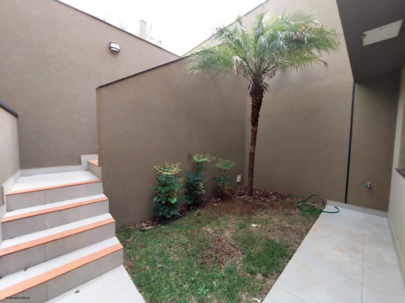 Imagem Imóvel com 3 Quartos à Venda,  em Jardim Do Lago - Atibaia