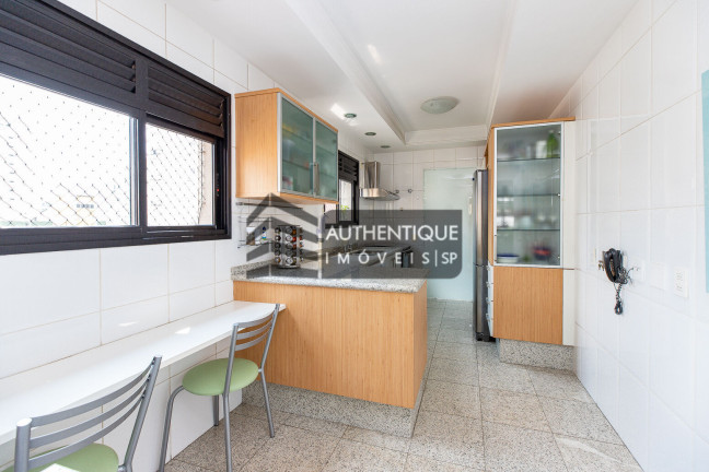 Imagem Apartamento com 3 Quartos à Venda, 161 m² em Moema - São Paulo